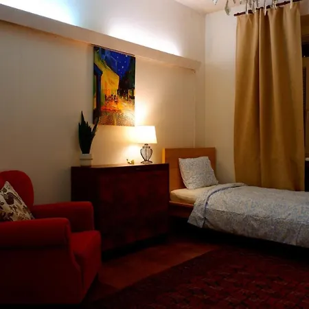 Udolni červený Kostel Apartment *